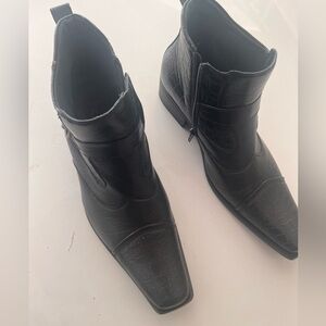 Ferro aldo chukka boots